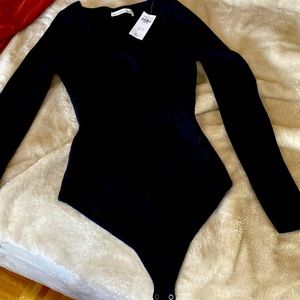 Black warm bodysuit heart neckline